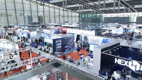 新華全媒+ | 科技之光閃耀鵬城 世界無人機大會啟幕，三千“智翼”翱翔背后的軟實力